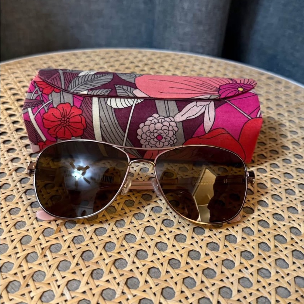 Stylish Vera Bradley Sunglasses with Floral Case